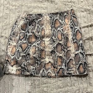 Princess polly skirt